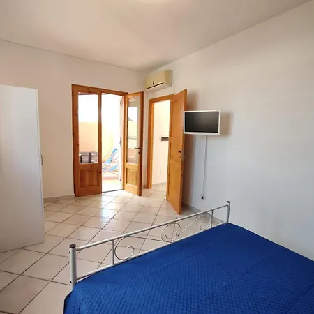Eoliando Per Vacanze - Mare Apartmán